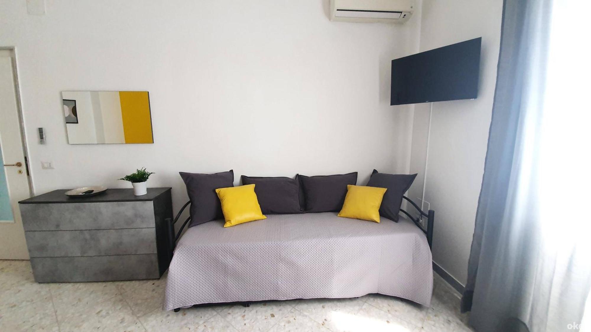 Limited Edition Guesthouse Bari Exterior photo